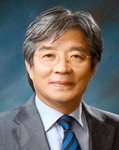 [과학에세이] 물의 유별남 - 김정균 화학과 교수