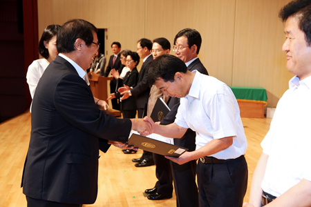 동아대, 2013학년도 교원연수회 열어