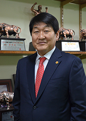 동아대 씨름부 송미현 감독, 씨름진흥 유공 장관 표창