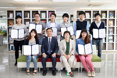 동아대 도서관, 우수 이용자 및 우수 서평 시상식 개최