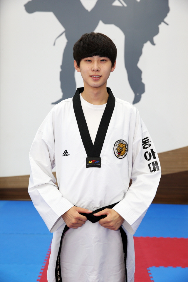 동아대 김태훈 선수, 세계태권도선수권 2연패 달성