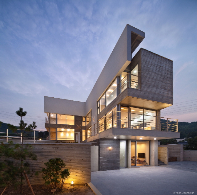 동아대 이성호 교수, 제31회 부산국제건축대전 ‘완공건축물 최고상’ 수상