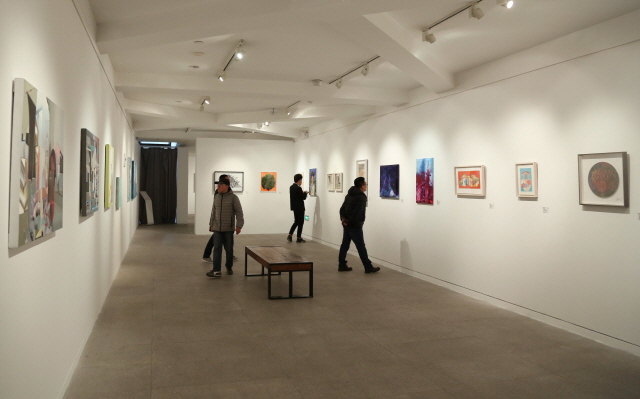 동아대 미술학과 교수진, 베이징 시대미술관서 전시