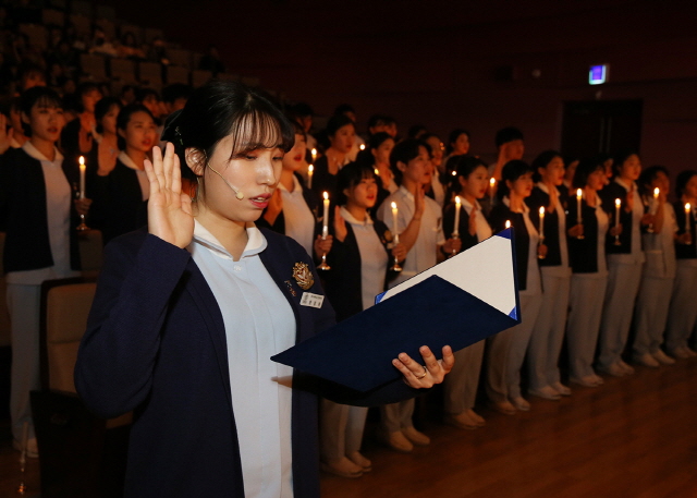 동아대 간호학과 88명 나이팅게일 선서