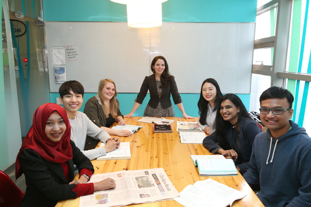 동아대, 외국인 유학생 지원 프로그램 활발