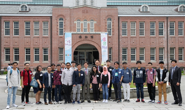 한석정 총장, 연이은 동남아권 유학생 간담회