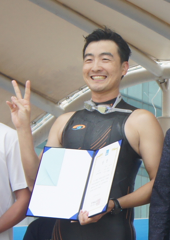 동아대 조홍률 직원, 전국 규모 바다수영대회 입상