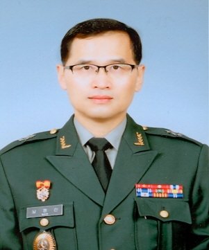 동아대 출신 남영신, 첫 비육사 특전사령관 임명