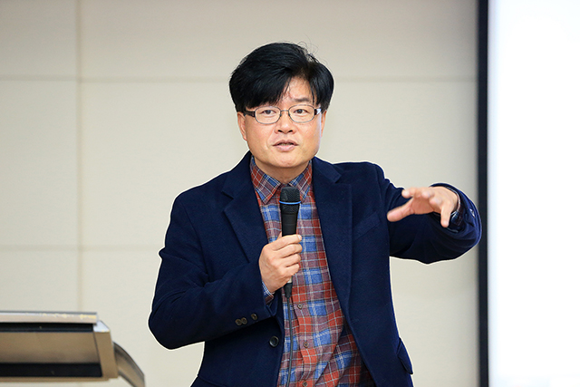 동아대 링크플러스 사업단, ‘도시재생 뉴딜정책을 통한 지역발전 방안과 과제’ 포럼 열어