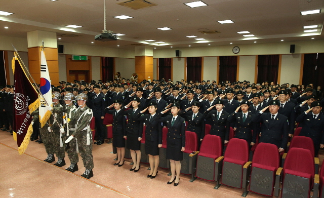 동아대 학군단 56~58기 입단‧승급‧졸업식 개최