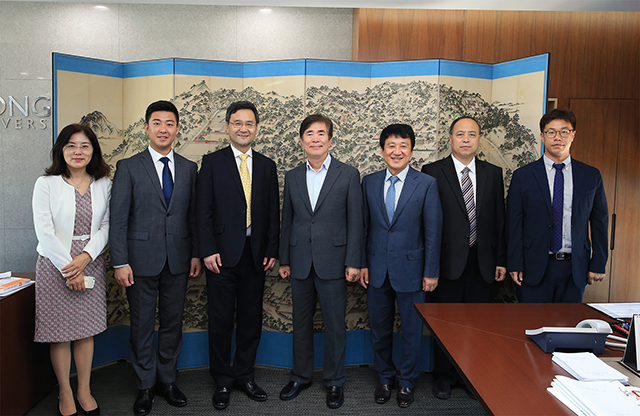 동아대, 주한 중국대사관과 교육 교류 방안 논의