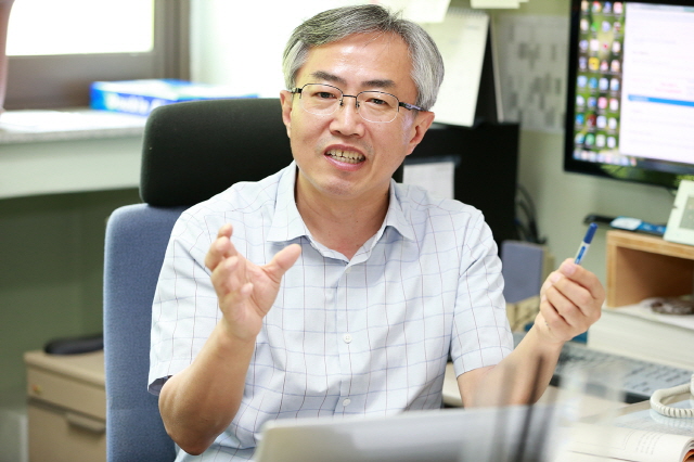 동아대 이선우 교수팀, 병에 강한 식물 주변의 ‘보디가드 미생물’ 군집구조와 기능 처음으로 밝혔다!