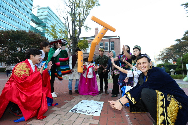 동아대, 외국인유학생과 함께하는 ‘2018 인터내셔널 데이’ 개최