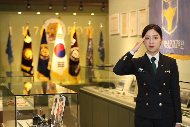 동아대 학군단 첫 女 대대장 후보생 탄생 ‘화제’