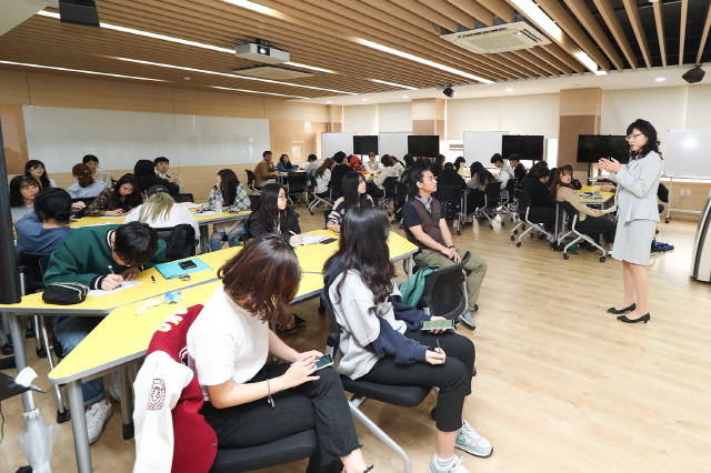 동아대, 학생 제안 교양과목 첫 선 … 코티칭·팀티칭도 계속 확대