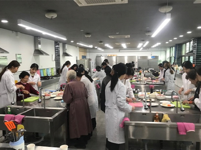 동아대 LINC+사업단, 지역사회 실버계층을 위한 ‘푸드힐링 영양관리 프로그램’ 지원 성료