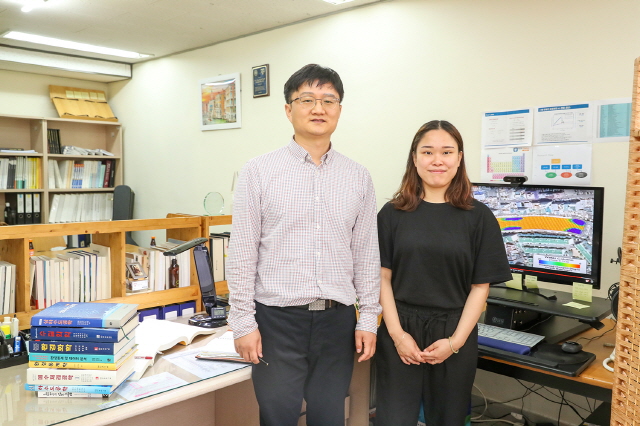 동아대 박성혁 교수 연구팀, 괴정천 등 도심하천 악취제어 기술 연구 활발