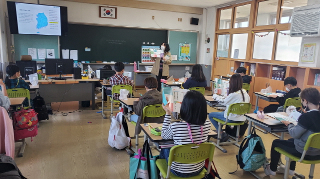 동아대 환경보건센터, 초등생 대상 ‘환경보건 이동교실’ 실시