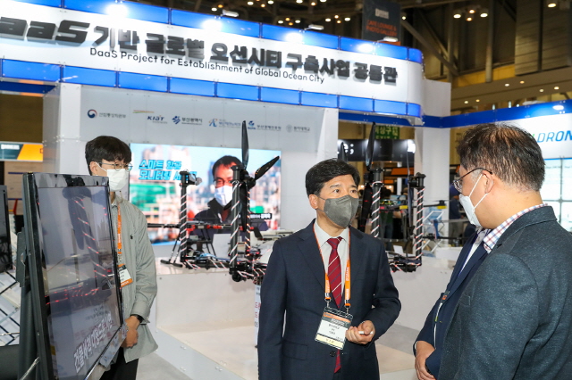 이해우 동아대 총장, ‘2021 드론쇼코리아’ 개막식 참석