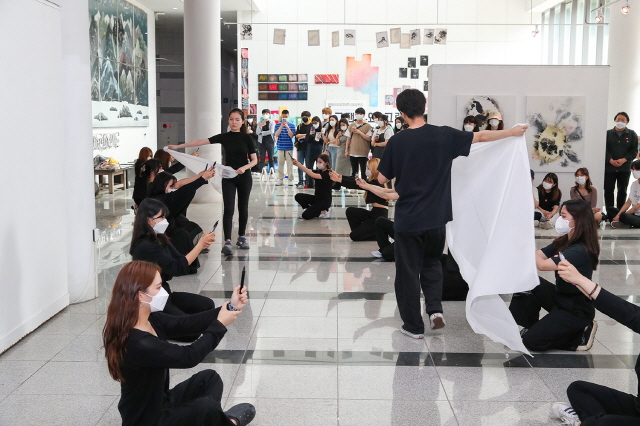 동아대 미술학과, 오픈스튜디오 행사 ‘얼룩’ 개최