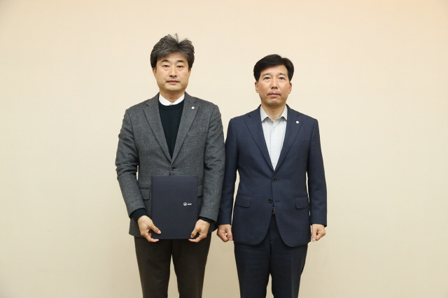 동아대 신상문 교수, 교육부장관 표창 수상