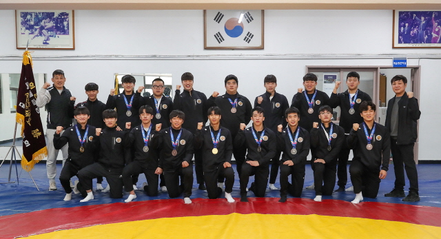 동아대 레슬링부, 제40회 회장기전국레슬링대회 2연패