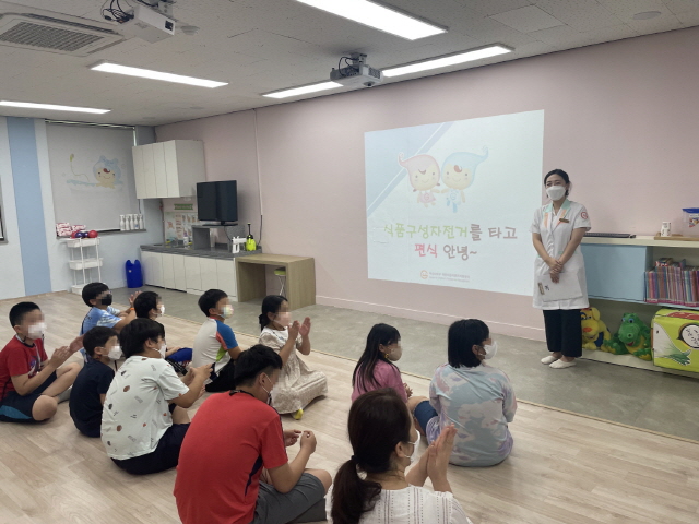 동아대 운영 부산사하구 어린이급식관리지원센터, 지역아동센터 대상 ‘건강해지는 쿠킹캠프’ 운영