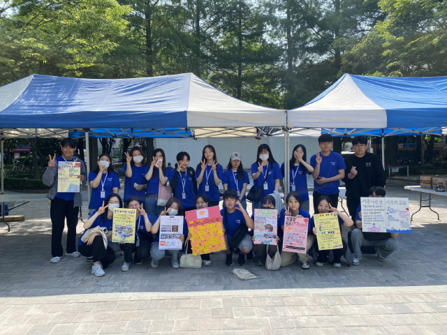 동아대 국어문화원, 세종 나신 날 후속 거리 홍보 활동 펼쳐