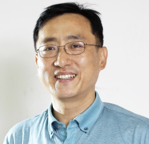 [일간리더스경제/특별기고] “부산 미래와 시민 행복만을 생각하는 자세 필요” - 유영현 의예과 교수 