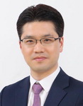 [일간리더스경제/리더스초대석] “통일은 경제가 아니라 사람을 보고 하는 것” - 강동완 정치외교학과 교수 