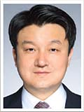 [시론] 반값 등록금보다 더 필요한 것 - 동북아국제전문대학원 황기식 교수