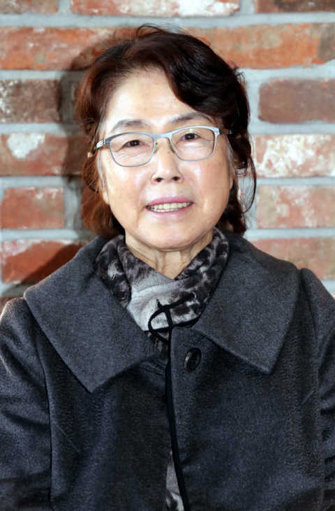 [부산일보/아침시선] 나의 수영 이야기 - 강은교 한국어문학과 명예교수