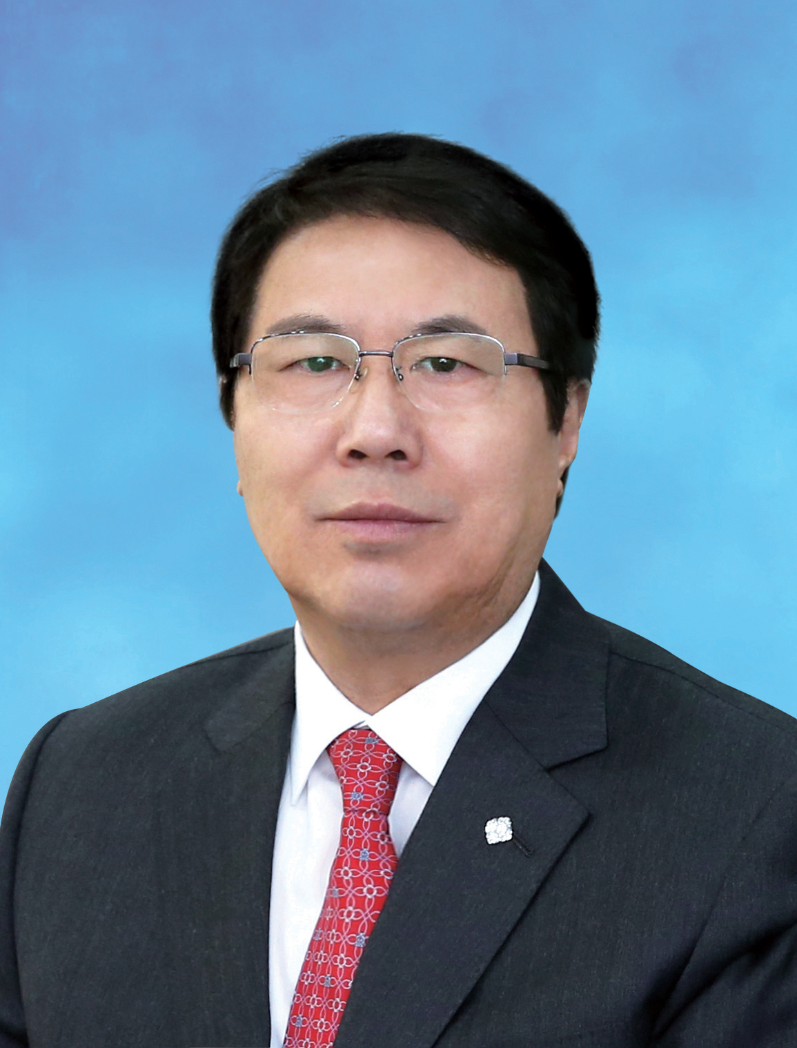 [부산일보 / CEO의 삶과 꿈] 글로벌 부산, 첫걸음은 대학 세계화 - 권오창 동아대학교 총장