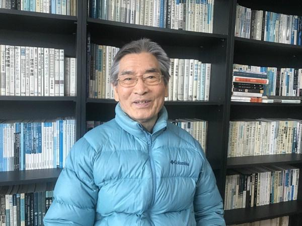 [부산일보] 여든한 살에 두 번째 시집 김민남 동아대 명예교수 