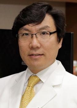 [김해뉴스/건강] 세대별 치매예방수칙 제대로 지켜야 - 박경원 의과대학 의학과 신경과학교실 교수·부산광역치매센터 원장