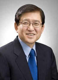 [서울경제/백상논단]대북정책, 보수·진보 서로 역할 분담해야 - 서상목 사회복지대학원 교수