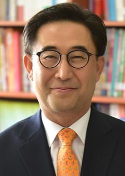 [부산일보/기고]부산불꽃축제, 이제는 시민축제로 승화시킬 때 - 임상택 국제관광학과 교수